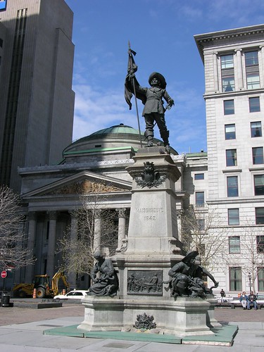 Statue de Paul de Maisonneuve, Vieux-Montréal