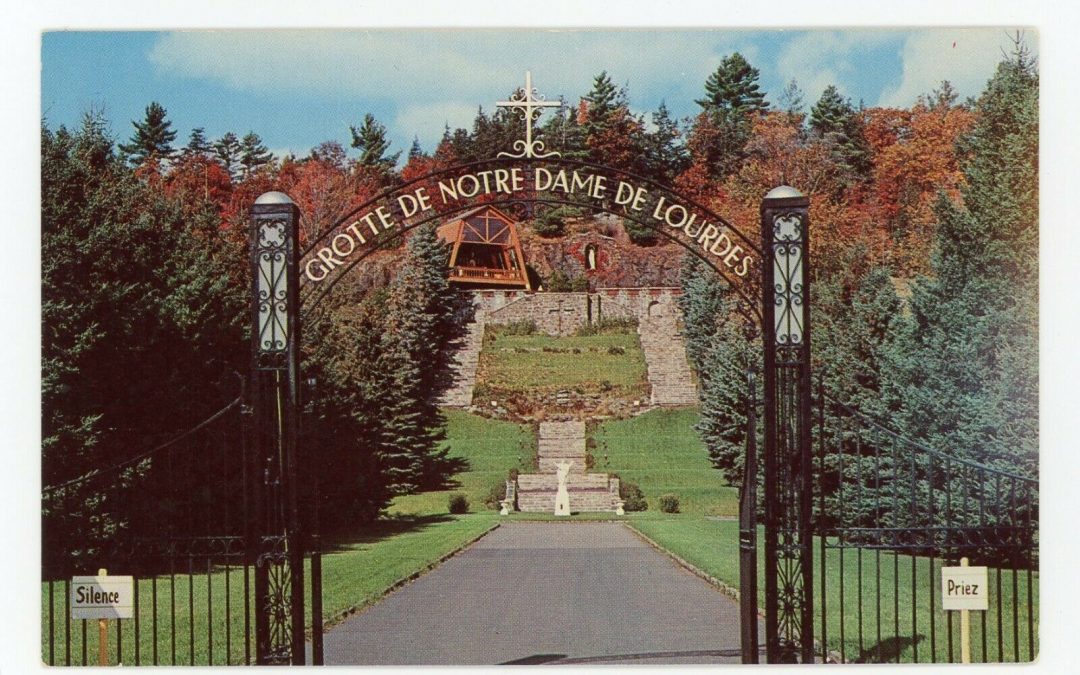 La grotte de Notre-Dame-des-Lourdes à Lachute, Québec