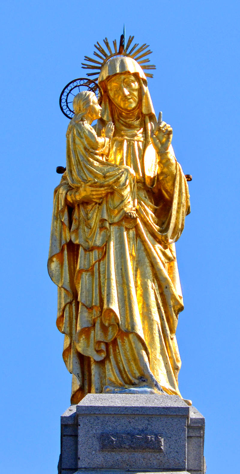 Les deux statues miraculeuses de Sainte-Anne-de-Beaupré-image